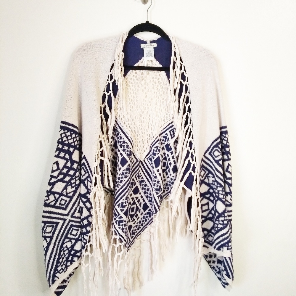 Flying Tomato Cream and blue knit tassel wrap